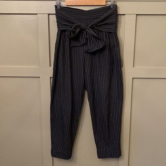 Anthropologie Pinstripe High Rise Tie Waist Tapered Pants Size 6 - Picture 6 of 12